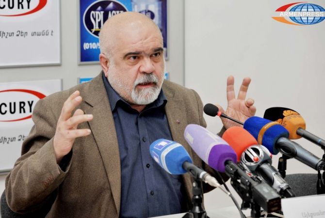 Political scientist says Ohanyan-Raffi-Oskanian bloc is using ex-military commander S. Babayan’s 
arrest