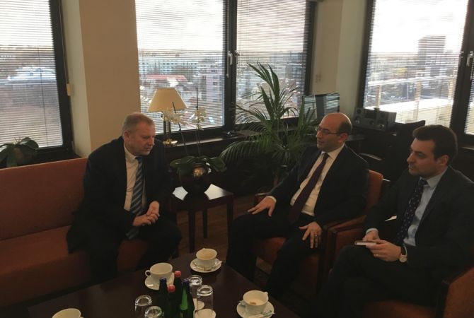 Посол Мкртчян провел ряд встреч с официальными лицами Эстонии