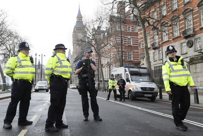 Լոնդոնի ոստիկանությունն ազատ է արձակել ահաբեկչության գործով ձերբակալված 
երկու կասկածյալի
