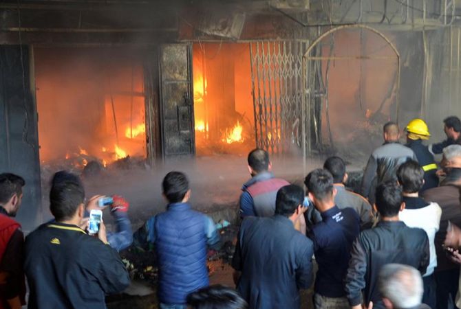 Из-за минометного обстрела в Мосуле загорелся рынок