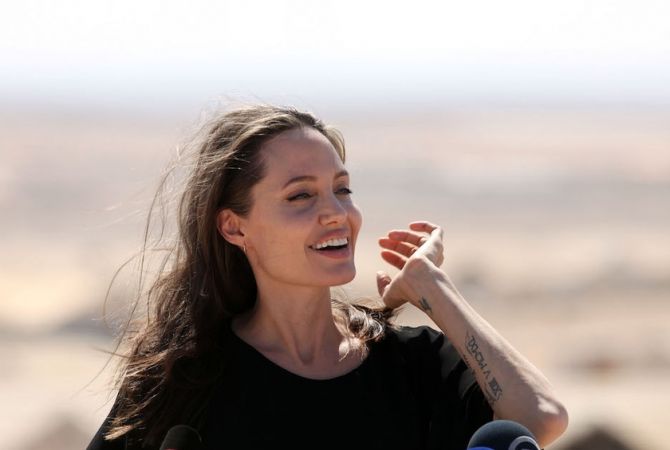 Анджелина Джоли рассказала о планах на ближайшие десять лет жизни