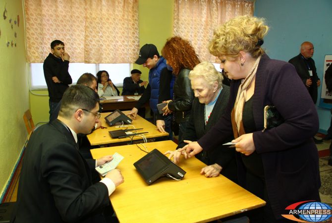 В Армении начались “краеугольные” выборы – отклики мировых СМИ