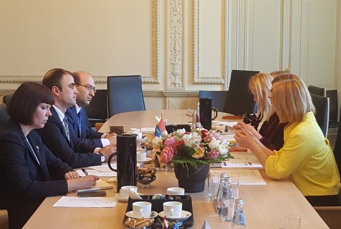 Armenia, Latvia discuss cooperation opportunities in joint film-making and literary translations 
fields