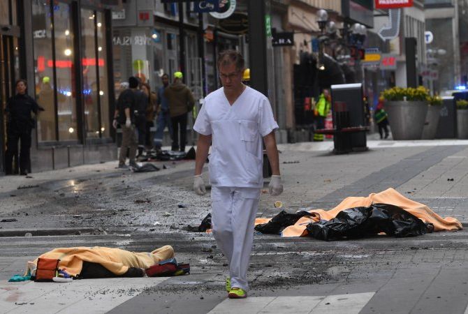 СМИ: исполнитель теракта в Стокгольме действовал по приказу ИГ