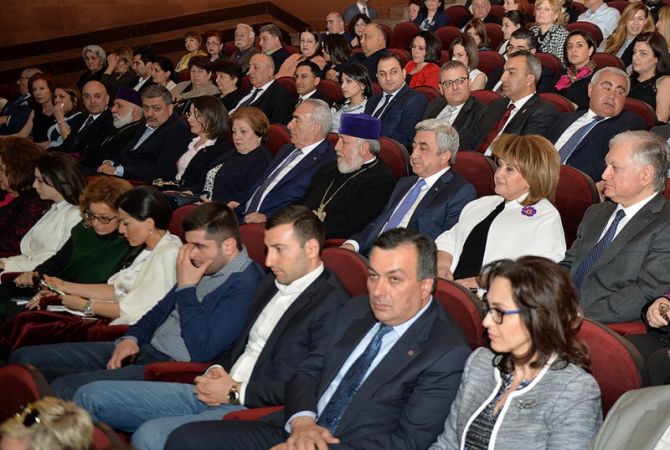 Президент Серж Саргсян присутствовал на закрытом показе фильма «Обещание»