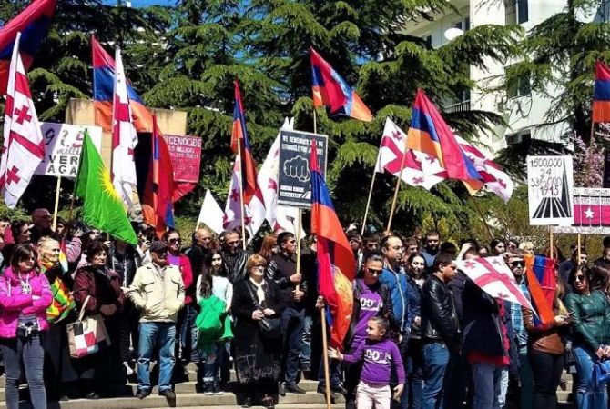 В Тбилиси перед зданием посольства Турции состоялась протестная манифестация