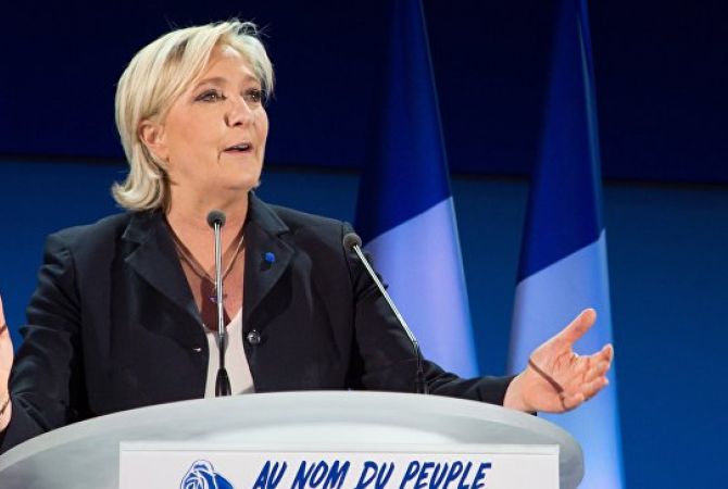 Ле Пен сменила лозунг своей кампании перед вторым туром выборов