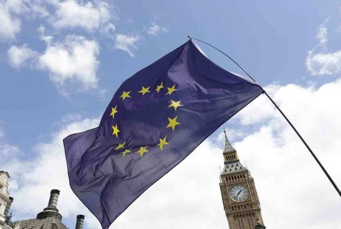 ЕС не будет обсуждать отношения с Лондоном до решения по условиям выхода