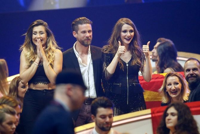 Macedonia’s Eurovision entry gets engaged live on stage
