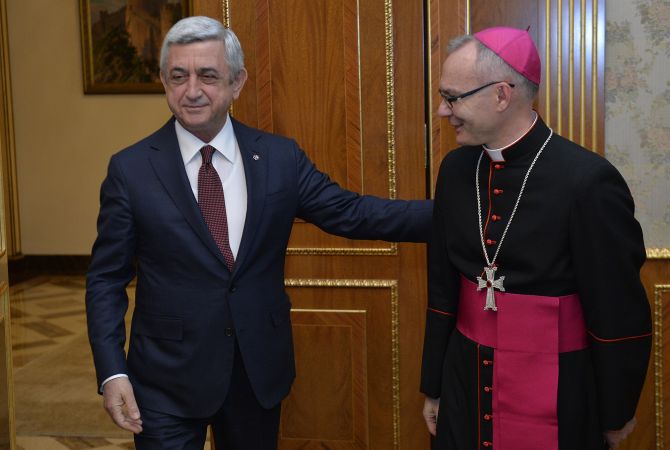 Президент Армении принял Нунция Святого Престола в Армении, архиепископа Марека 
Сольчинского