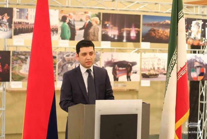 Exhibition dedicated to 25th anniversary of Armenia’s Independence held in Tehran
