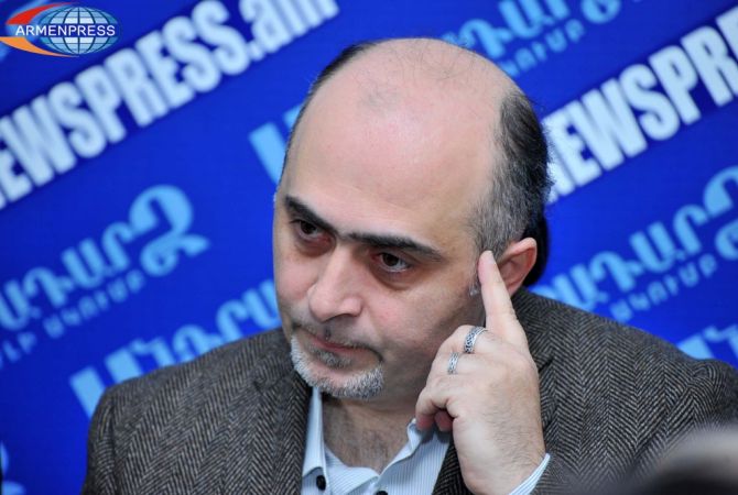 Из-за глобальной кибер-атак в Армении было заражено около 1000 компьютеров: Самвел 
Мартиросян