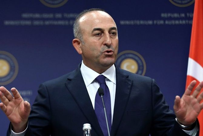 Turkish FM ready to discuss decision on banning German MPs to visit Incirlik at NATO summit