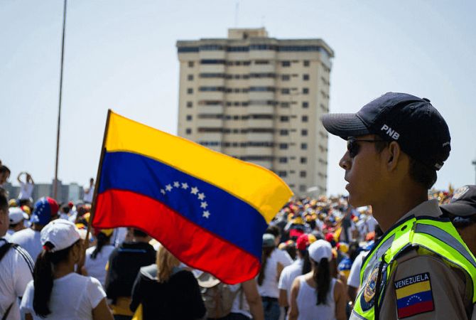 Число погибших в ходе акций протеста в Венесуэле достигло 55 человек