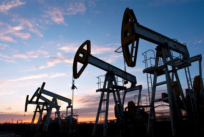 Иран присоединится к любому решению ОПЕК по продлению нефтяной сделки