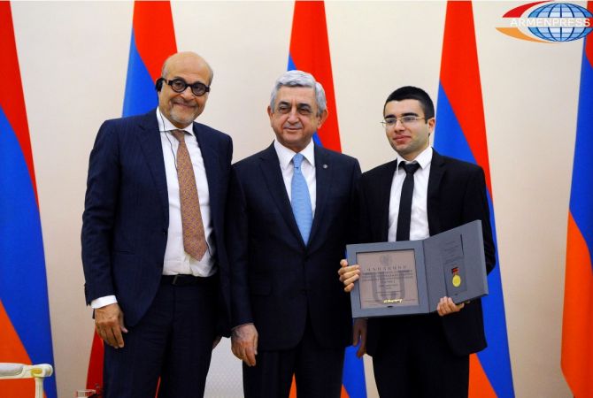 Творческая работа требует сосредоточенной и последовательной целеустремлённости:  
президент Армении Серж Саргсян вручил президентские премии