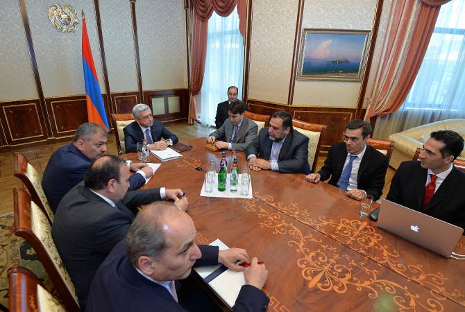 President Sargsyan hosts representatives of Foundation for Armenian Science and Technology
