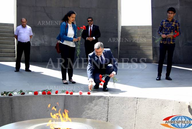 Взгляды турецкого общества на мир шире, чем взгляды ее руководства: немецкий 
парламентарий посетил Мемориал жертв Геноцида армян
