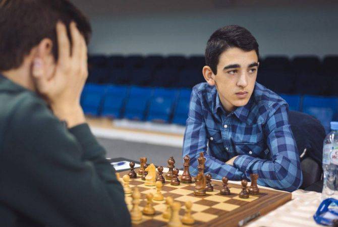 Айк Мартиросян показал лучший результат на индивидуальном первенстве Европы по 
шахматам в возрасте до 18 лет