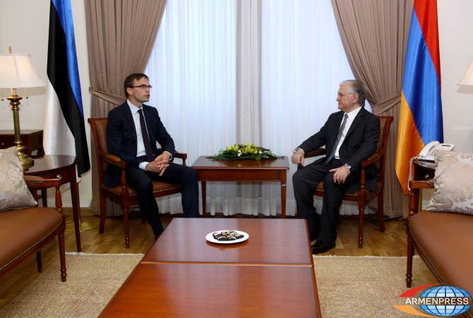  Министры иностранных дел Армении и Эстонии  сказали о важности расширения 
правового-договорного поля. 