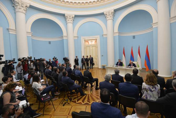 Armenia, Tajikistan to strengthen cooperation in international organizations