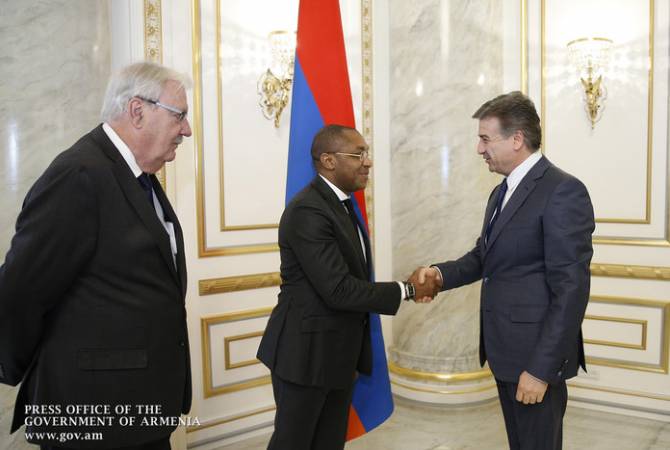 Премьер-министр Армении принял директора офиса генерального секретаря Франкофонии