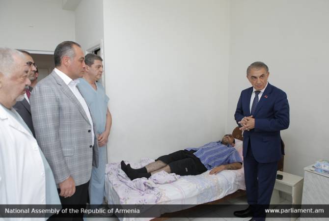 Parliament Speaker Babloyan visits wounded Artsakh soldier Myasnik Hovhannisyan
