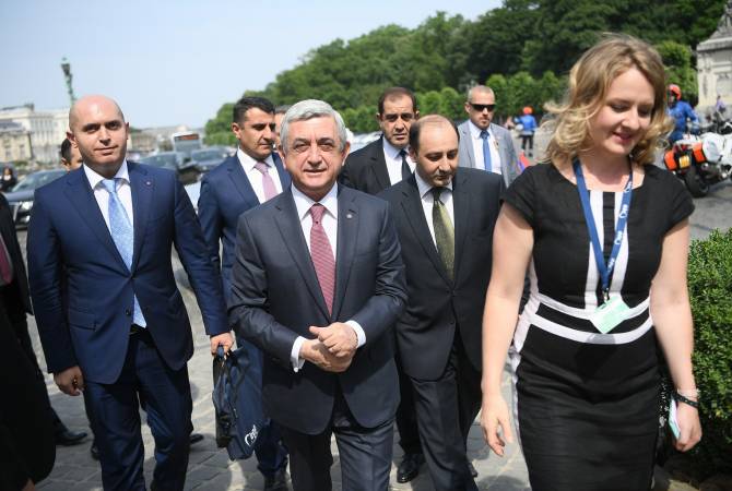 Стартует саммит Европейской народной партии:   Президент Армении Серж Саргсян прибыл в  Королевскую академию Бельгии. Прямой эфир