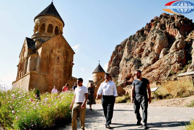 Երեք մլն զբոսաշրջիկ Հայաստան բերելով կարելի է 1,8 մլրդ դոլարի ՀՆԱ-ի աճ 
ապահովել. տնտեսագետ