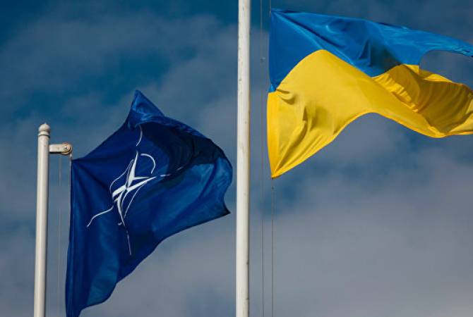 Вступление Украины в НАТО поддерживает 40% населения страны, показал опрос
