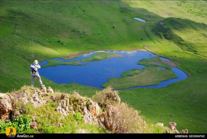 Походы к пока еще нераскрытым вершинам: в Армении активно развивается горный туризм
