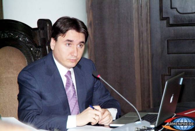 Расходы администрации президента Армении снизились на 5%