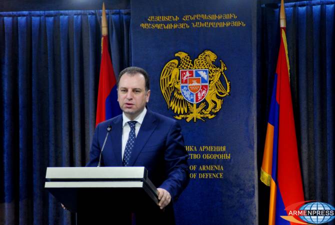 Large-scale war to cause irreparable damages to Azerbaijan’s economy, says Armenian Defense 
Minister