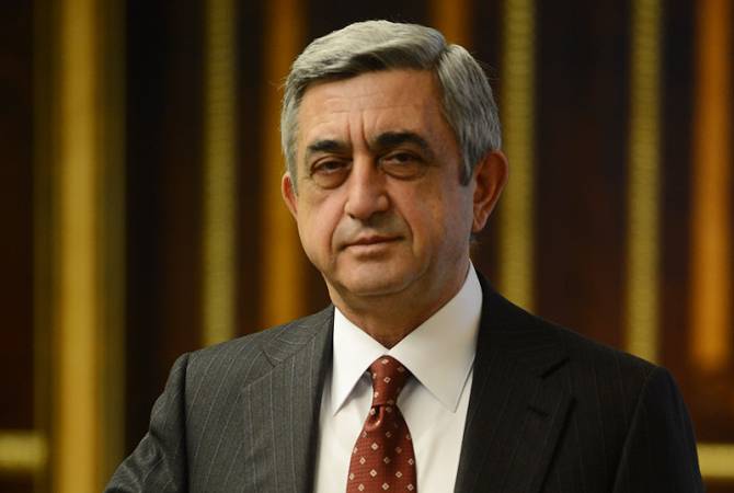Президент Армении Серж Саргсян получает поздравления и добрые пожелания по случаю 
дня рождения