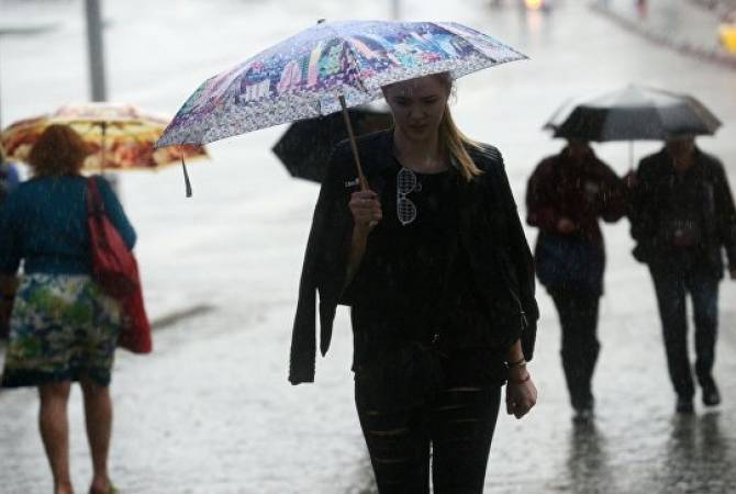 Մոսկվայում վերջին 69 տարում ամենաուժեղ տեղումներն անձրևի տեսքով, քաղաքացիներին խորհուրդ են  տվել մնալ տներում