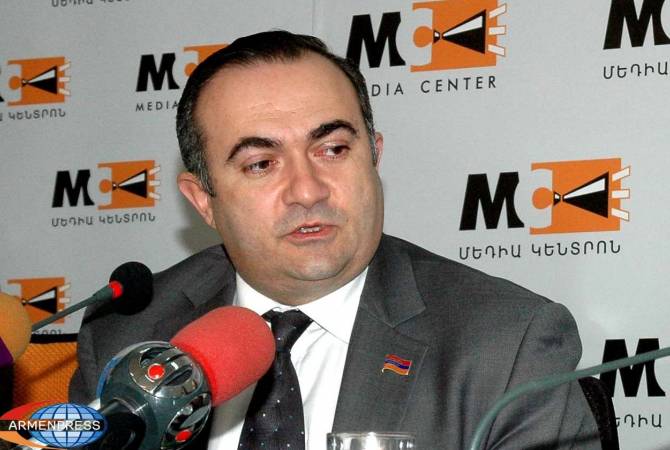 Tevan Poghosyan doesn’t have much expectation from Armenian and Azerbaijani FMs’ 
upcoming meeting