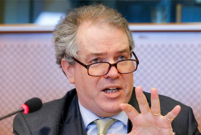 MEP Charles Tannock calls on Azerbaijan to agree to install investigative mechanism in NK line 
of contact