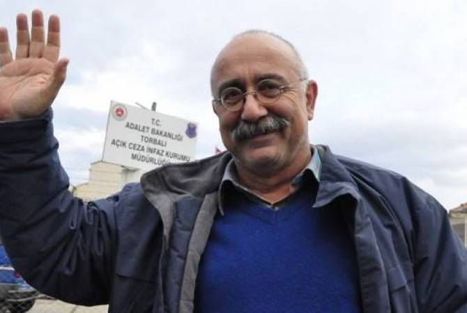 المفكر الأرمني سيفان نيشانيان، الذي كان يقضي عقوبة السجن لمدة 17 عاماً بتركيا هرب من المركز 
الإصلاحي وغرّد على التويتر «أتمنى الحرية لل80 مليون المتبقة»
