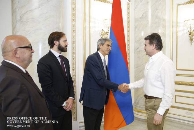 PM Karapetyan hosts representatives of Armenian and Italian IT companies