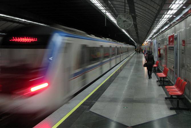 Man stabs clergy in Tehran metro