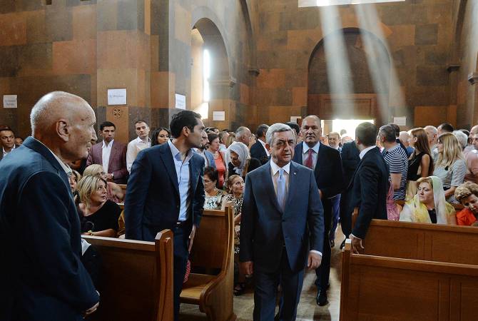 رئيس الجمهورية سيرج سركيسيان يحضر افتتاج كنيسة القديس سركيس في مدينة يغيفارت