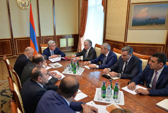 President of Armenia holds consultation on economic cooperation with India