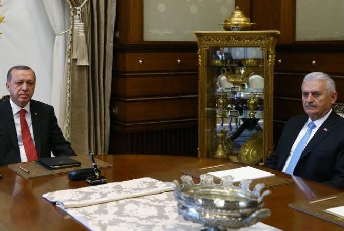 Состоялась незапланированная встреча Эрдогана с Йылдырымом: возможны изменения в 
составе правительства Турции