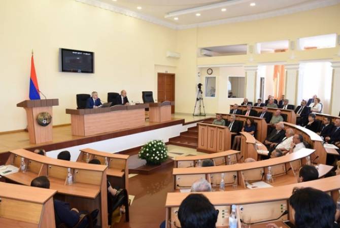 Artsakh parliament prepares for voting to elect president 