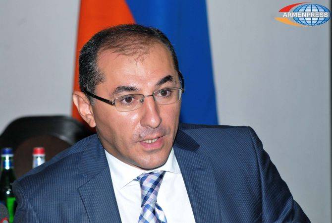 Министр финансов Армении Вардан Арамян высказался по поводу санкций в отношении 
РФ и их возможного воздействия на Армению