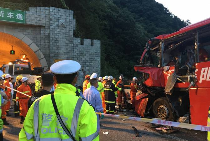 В результате ДТП с автобусом в Китае погибли 36 человек