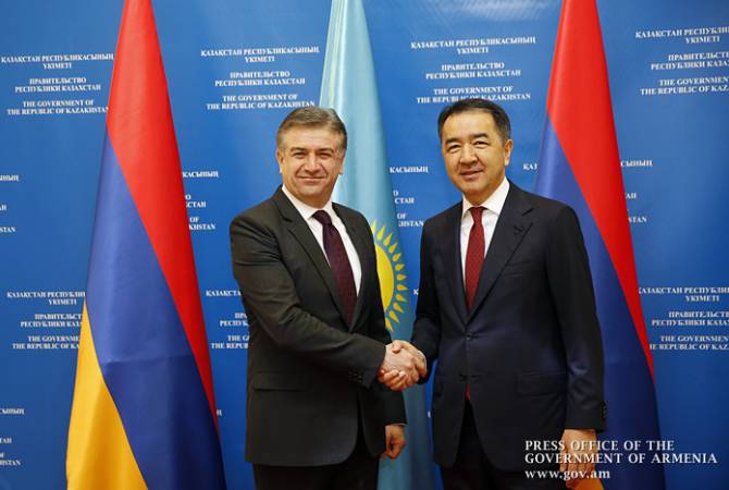 Премьер-министр Армении Карен Карапетян и премьер-министр Казахстана Бакытжан Сагинтаев обсудили  повестку армяно-казахских экономических связей