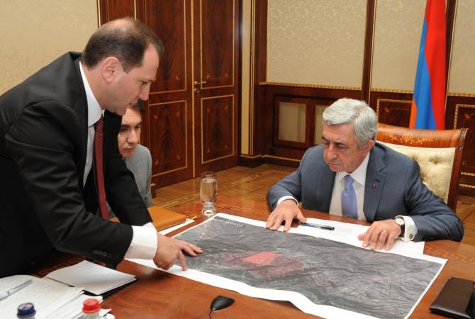 Президент Армении созвал совещание для обсуждения ситуации вокруг тушения пожара в 
заповеднике «Хосровский лес»