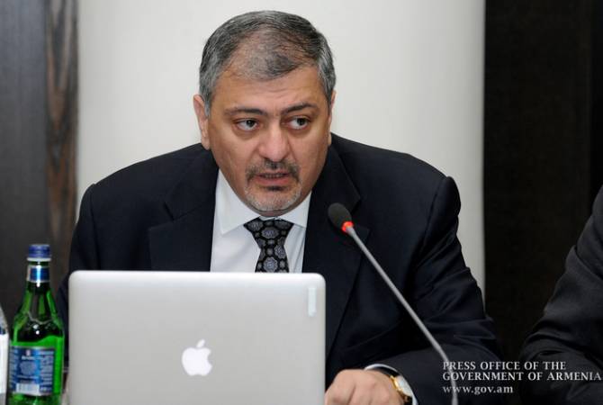 Заседание правительства Армении ведет вице-премьер Ваче Габриэлян