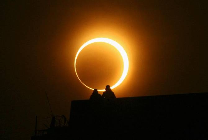 Жители США смогут наблюдать полное солнечное затмение